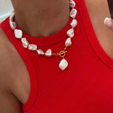 Chunky Pearl Necklace - Greige Goods