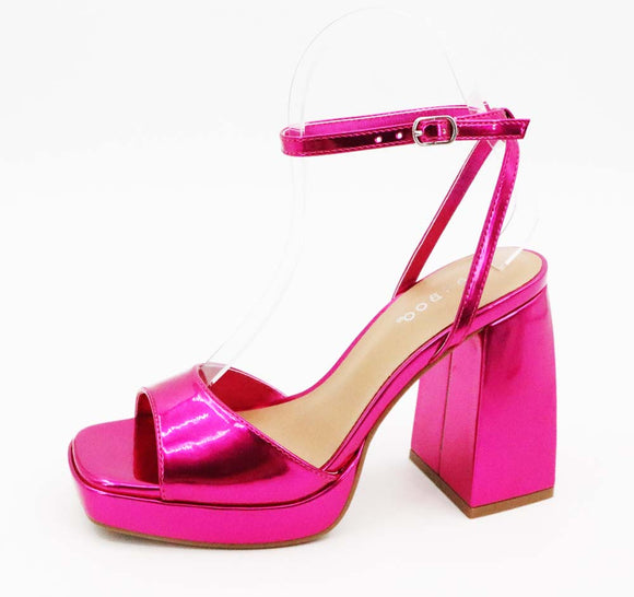 Saint Laurent Pink Metallic Heel | Metallic heels, Heels, Saint laurent
